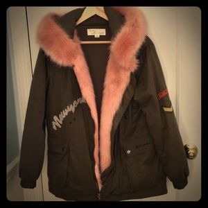 Vintage Havana green parka with pink faux fur trim